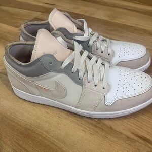 Jordan 1 Low SE Craft
Size 11.5